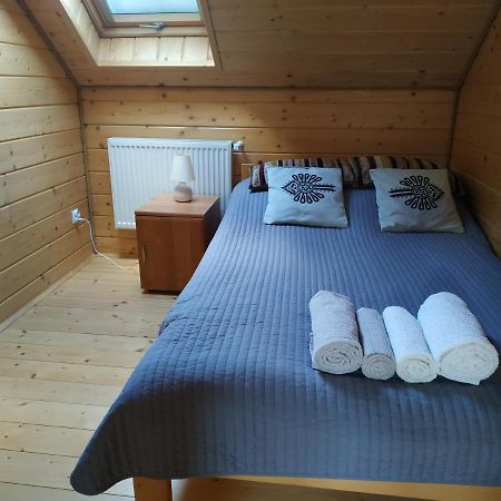 Apartament Pod Kogutkiem Uscie Gorlickie Ngoại thất bức ảnh